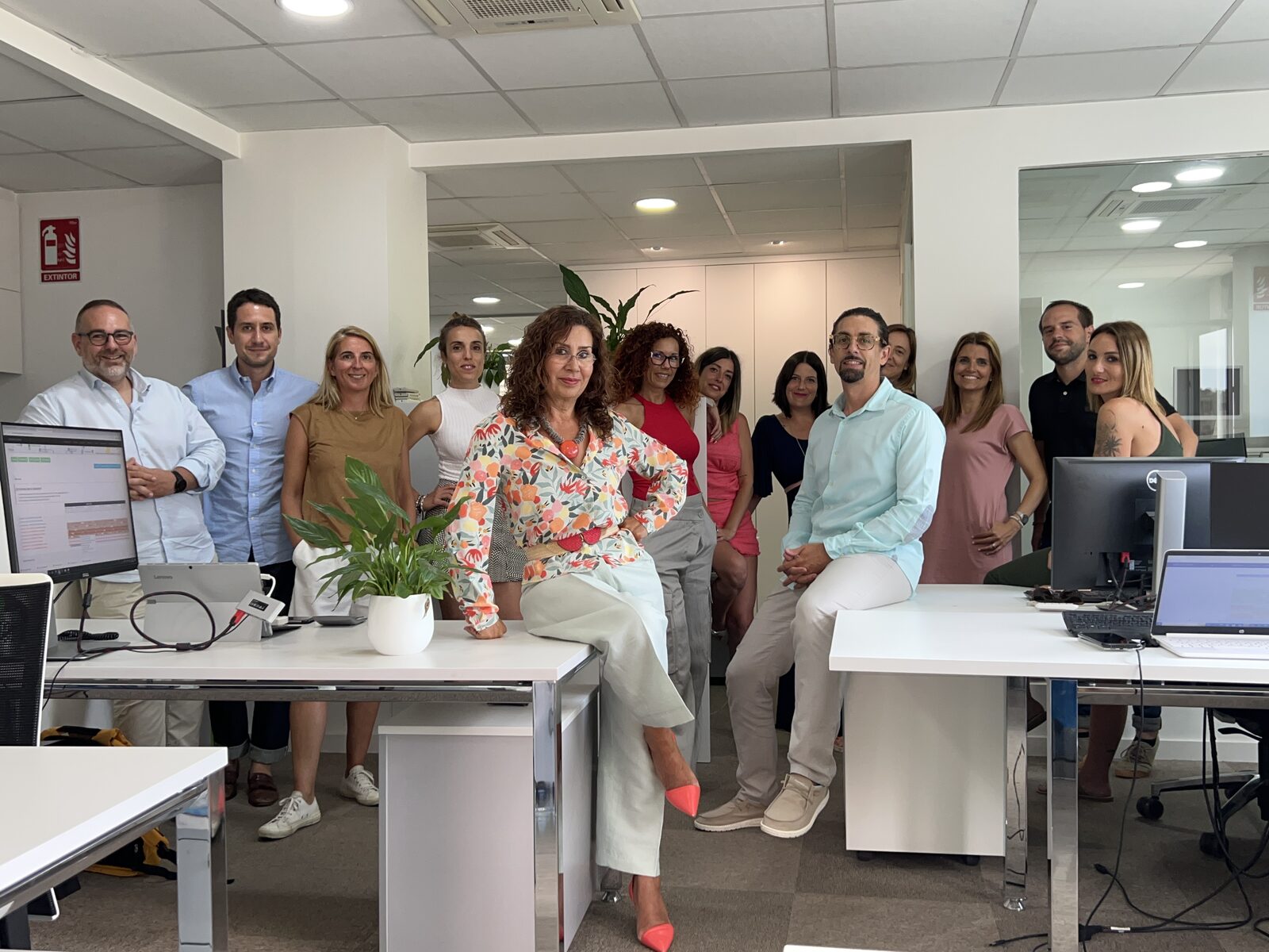 Equipo de Alpha Media Group